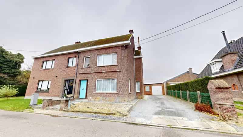 Huis te huur: te renoveren woning met tuin en garage