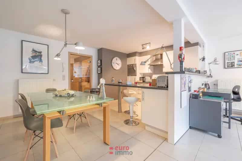 Appartement Nieuwpoort Centrum 2 Slaapkamers Grote Tuin Investering