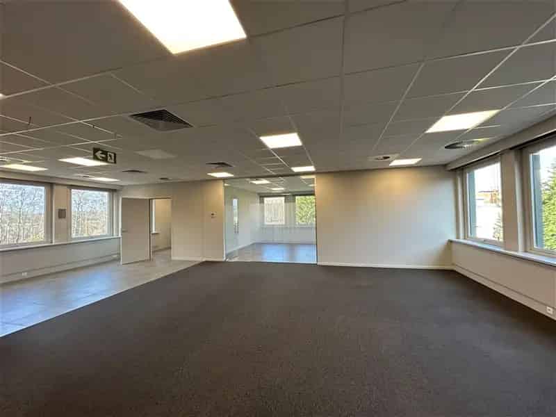 Multifunctioneel Kantoorgebouw Houthalen