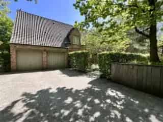 Huis te huur Lasne 380m² - Rustige ligging