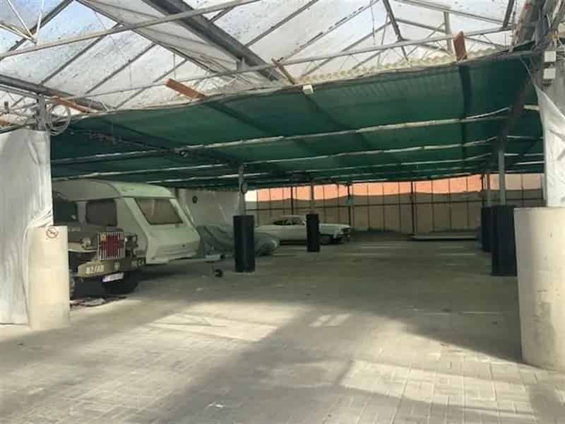 Garage te Huur Centrale Ligging Camerabewaking
