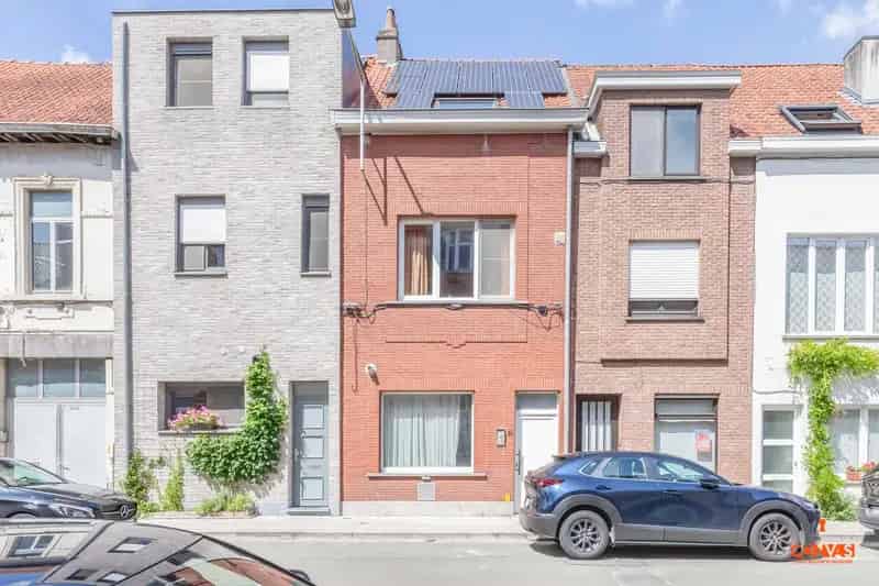 Opbrengsteigendom Gent: 1 Studio 5 Kamers - Hoog Rendement