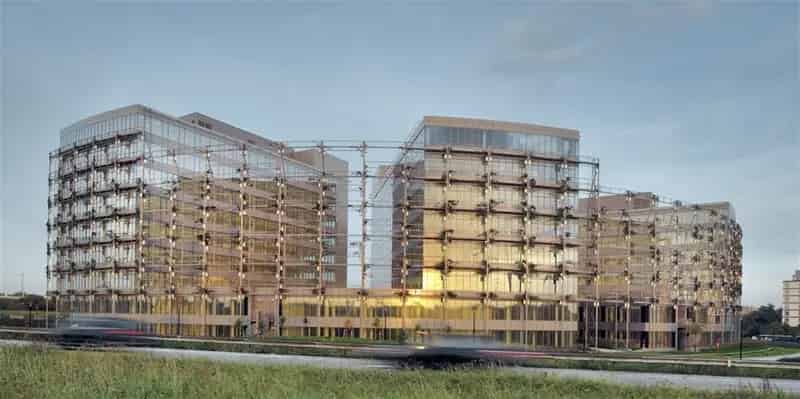Airport Plaza Kantoorruimte te Huur vanaf 416m²