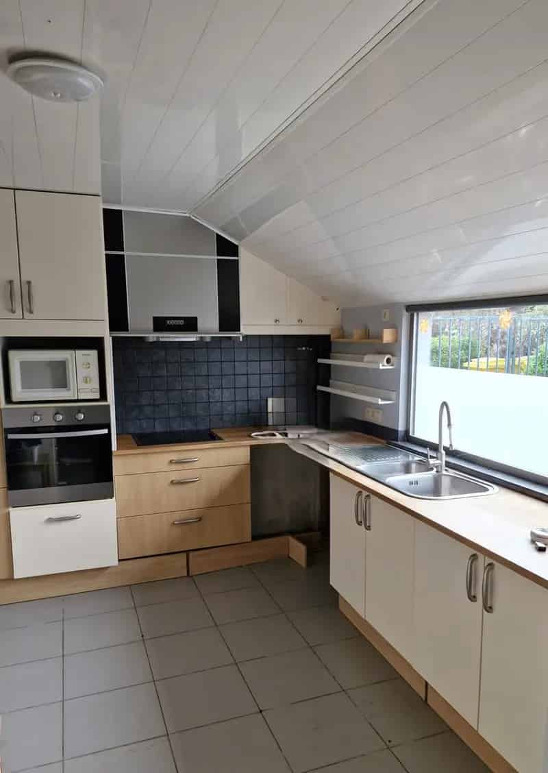 Huis te koop Tildonk: 3 slaapkamers, zonnige tuin, handelsrruimte