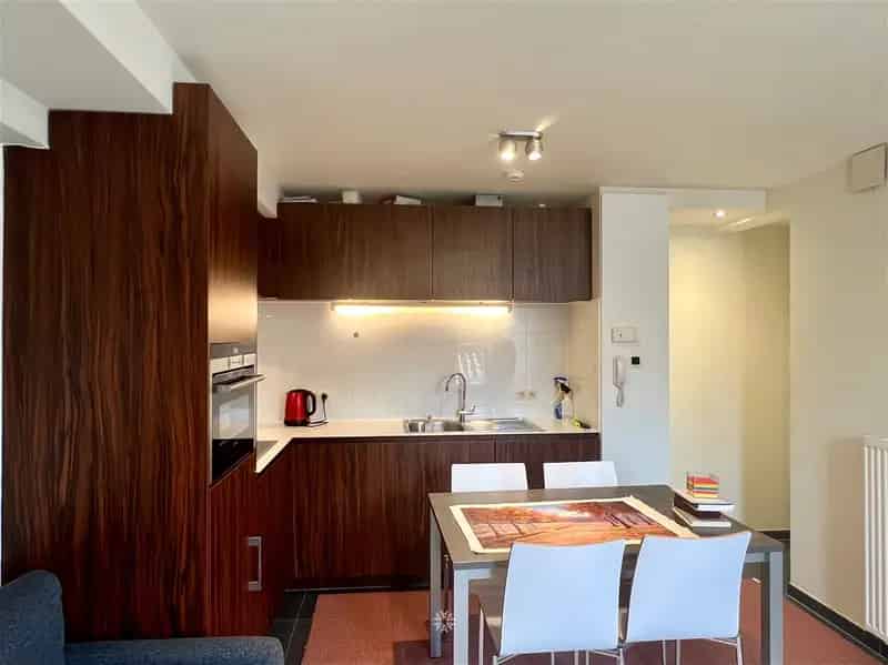 Gemeubelde Studio Gent Centrum Te Huur