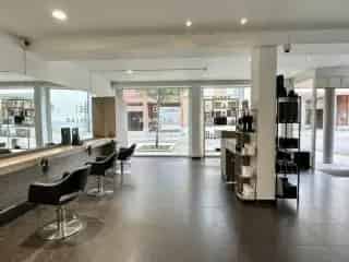 Handelspand te Koop Lebbeke Centrum - Kapsalon