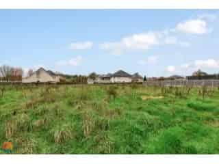 Bouwgrond te Beerzel 400m² Halfopen Bebouwing