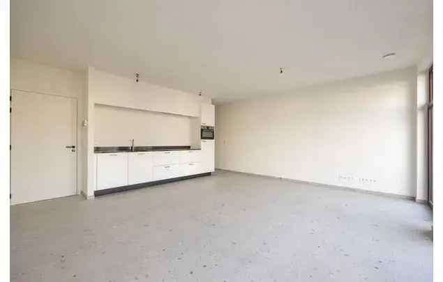 Huur 2 slaapkamer appartement van 94 m² in Antwerp