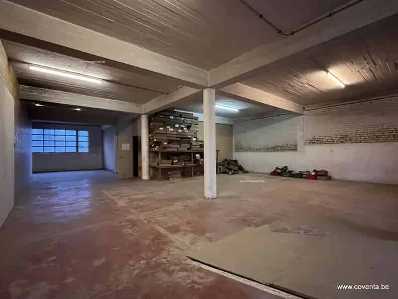 Magazijn te huur Vichte 160m²