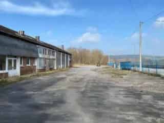 Industrie te koop Bande Grote hangar 18Ha