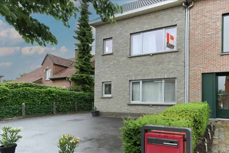 Appartement 2 slaapkamers te huur met garage
