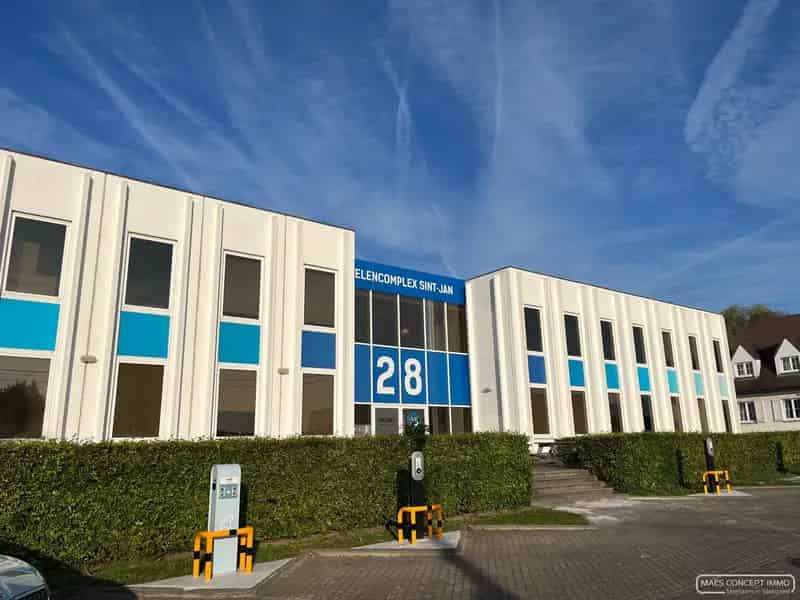 Kantoor te huur Waregem 225m2 Toplocatie