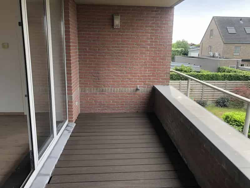 Appartement te huur 3 slaapkamers terras garage