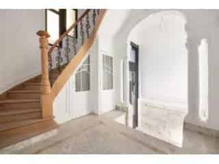 Art Nouveau Appartement Antwerpen - Exclusief en Modern