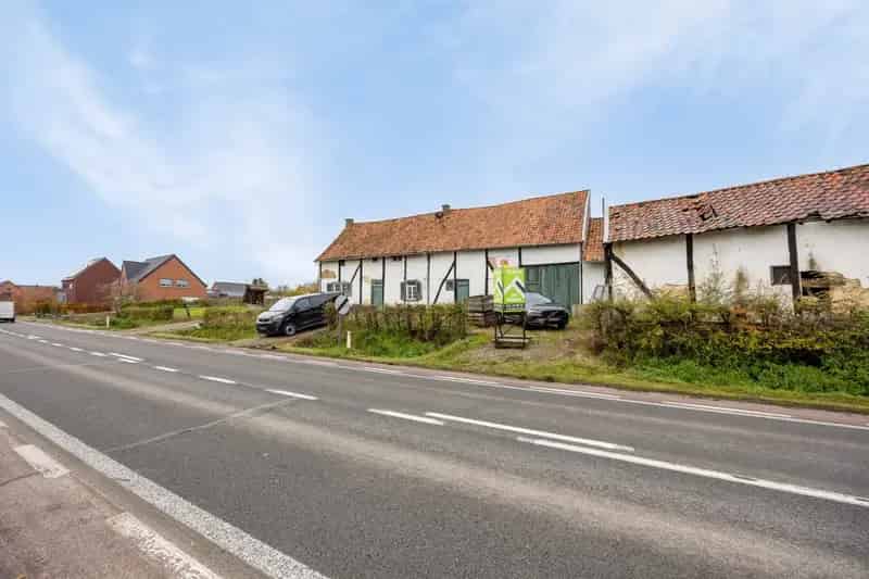 Authentieke hoeve te renoveren plus nieuwbouwwoning 39a 26ca