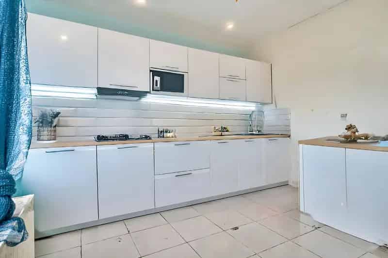 Instapklare HOB 3 slaapkamers tuin gunstige locatie