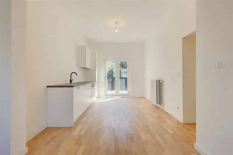 Gelijkvloers appartement te koop Wilrijk