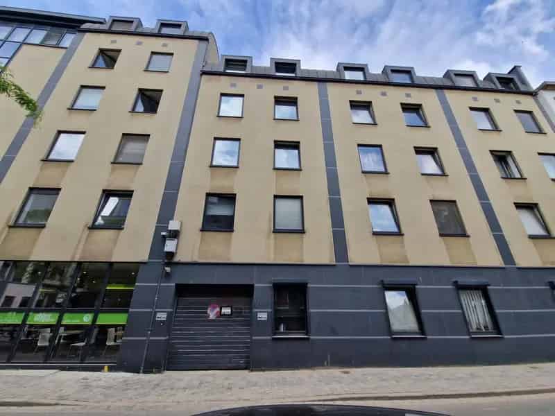 Dubbele Ondergrondse Autostaanplaatsen Antwerpen