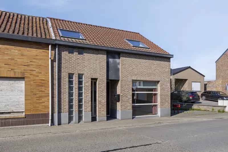Rijwoning te koop Linter 3 slaapkamers tuin
