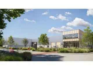 Industrie te koop Drogenbos 2000-7000m² Bedrijfsgebouw KMO