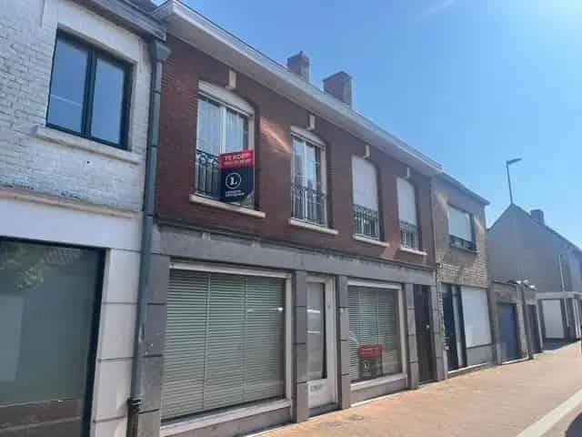 Huis te huur Sijsele: Ruim pand met veel mogelijkheden