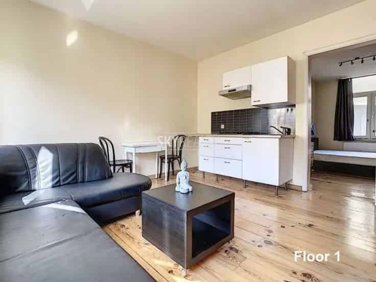 Appartementsblok Te Koop Nabij ULB - 4 Studio's