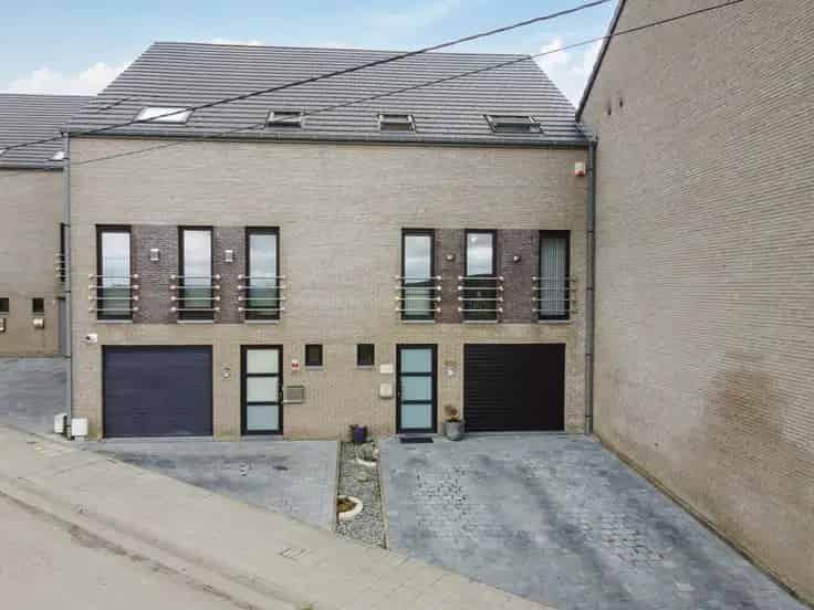 Huis Te Koop 3 Slaapkamers Tuin Terras Garage