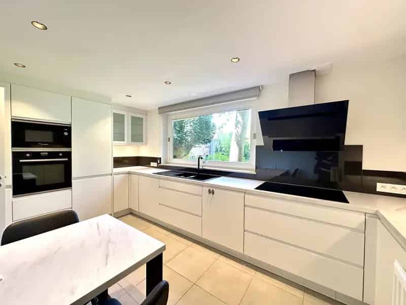 Appartement te Ukkel 160m²  -  3 slaapkamers - Zoniënwoud