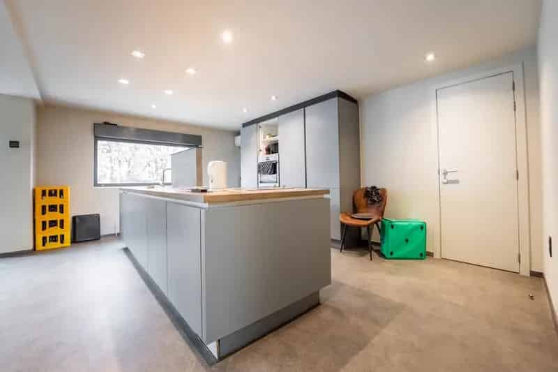 9 Slaapkamers 3 Badkamers Ruime Woning