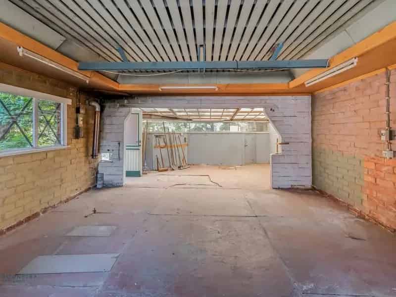 Huis te renoveren Koningshooikt 3 slaapkamers grote tuin