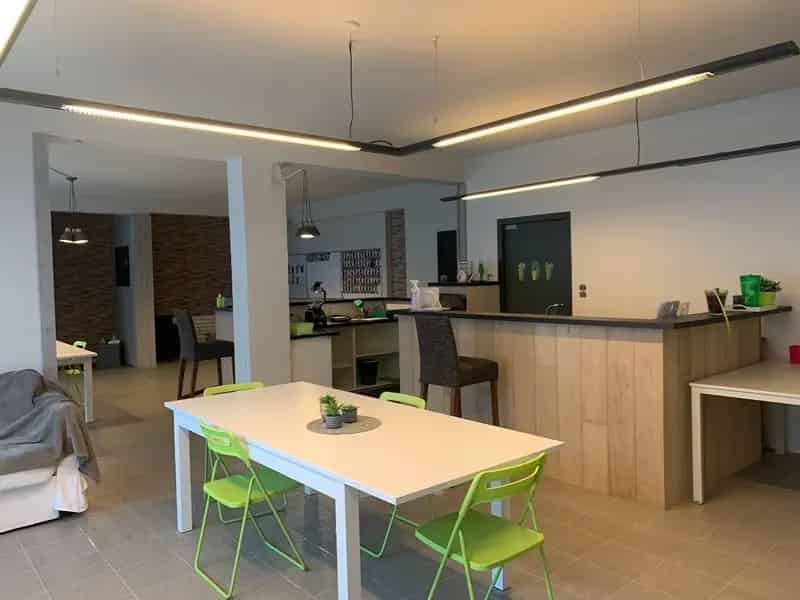 Handelspand te Genk 155m²