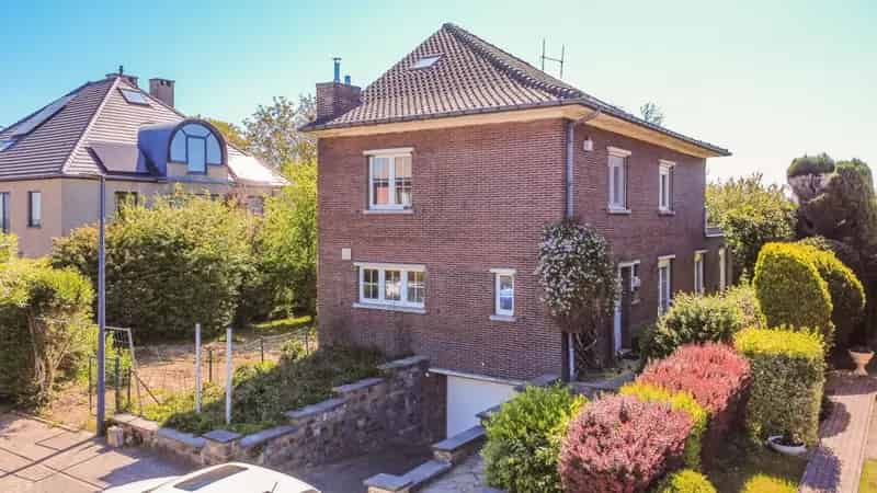 Ruime woning 4 slaapkamers garage Zuid tuin