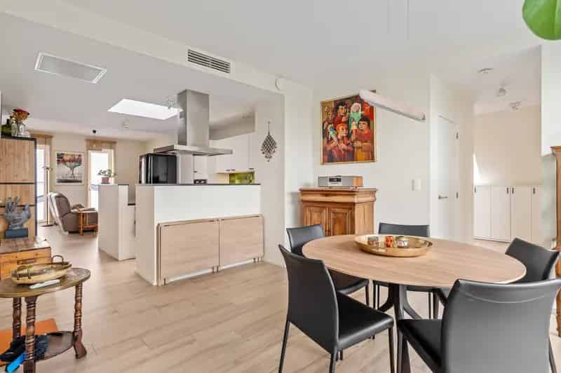 Dakappartement te koop: Terras Autostaanplaats Laadpaal