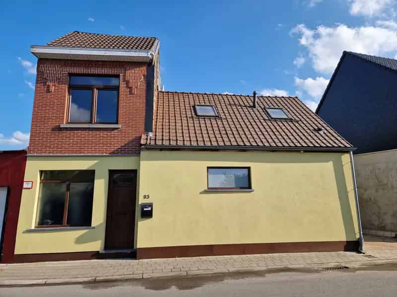 Huis te koop Lebbeke: Instapklare gezinswoning met 3 slaapkamers