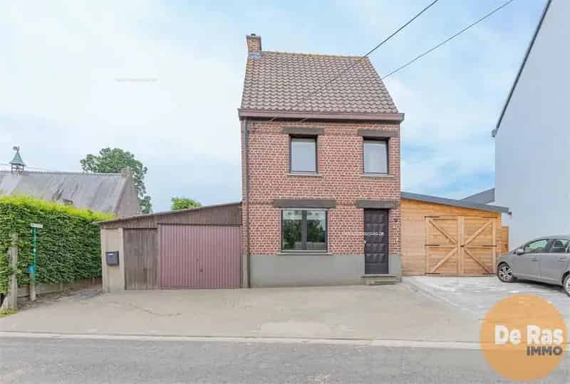 Huis te Koop Impe 2 Slaapkamers Rustig Gelegen