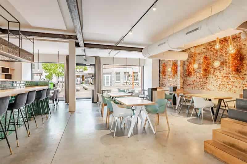 Instapklaar hoogwaardig restaurant inclusief inrichting en meubilair