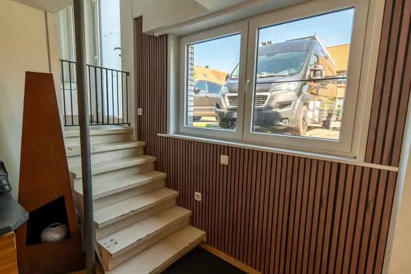 Gerenoveerde Rijwoning 3 Slaapkamers Grote Tuin Bredene