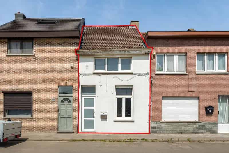 Te renoveren woning met 2 slaapkamers in Boom