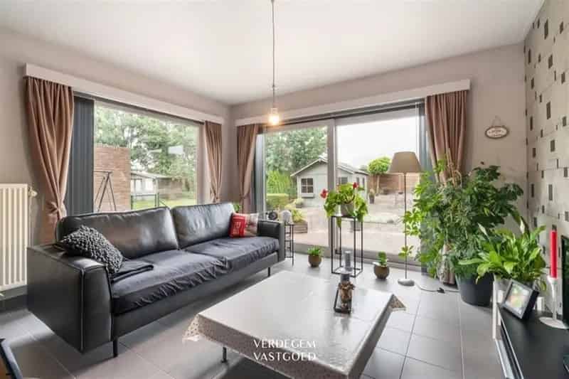 Instapklare woning 3 slaapkamers carport tuin