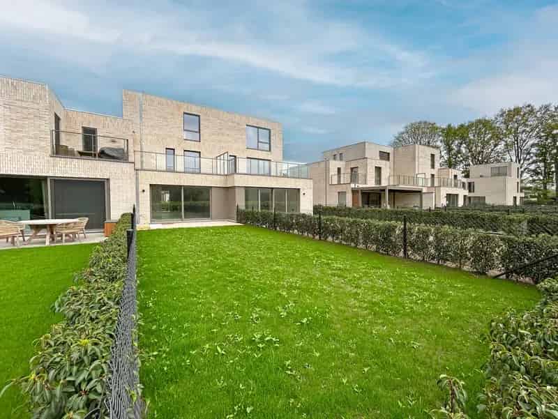 Nieuwbouw 3 slaapkamers Schilde te huur