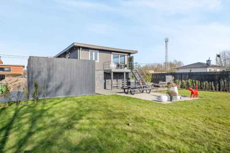 Gerenoveerde Woning 3 Slaapkamers Tuin Ruime Garage 973m2