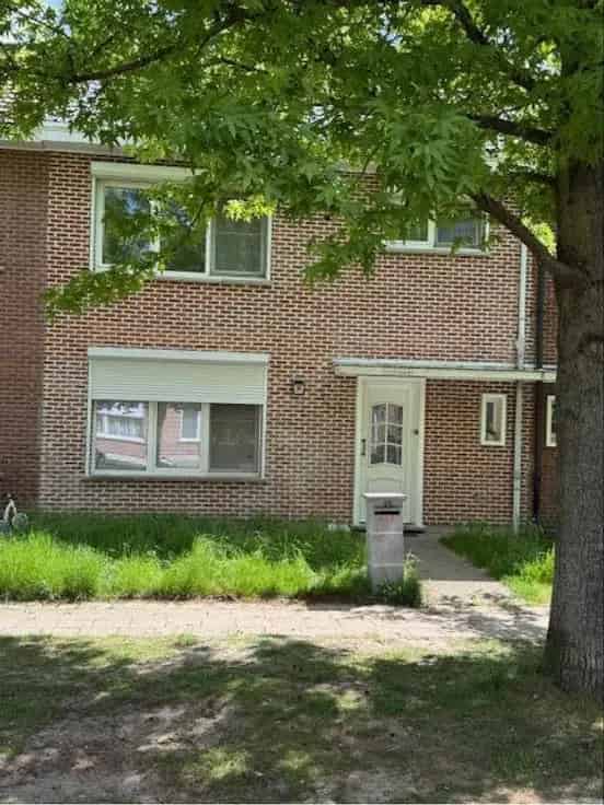 Huis te Koop Willebroek 3 slaapkamers grote zolder garage