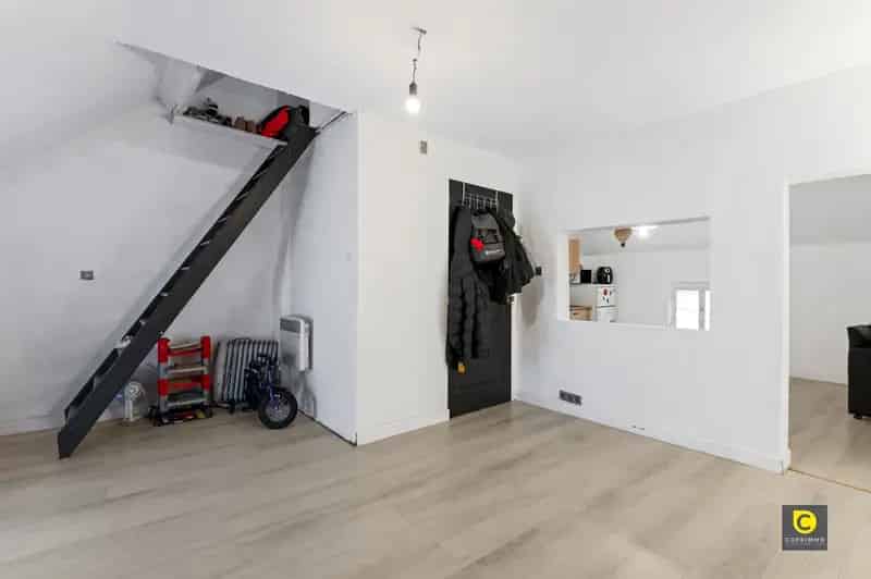 Huis te koop Boom: Dubbele Woonst met Veel Potentieel