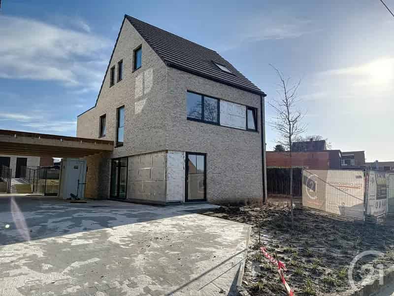 Nieuwbouwwoning te huur Beerzel Putte 233m2 4 slaapkamers