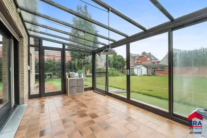 Ruime woning te koop Roeselare 6 slaapkamers