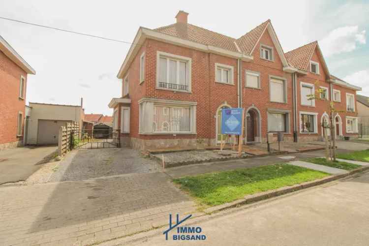 Te renoveren halfopen woning Gullegem