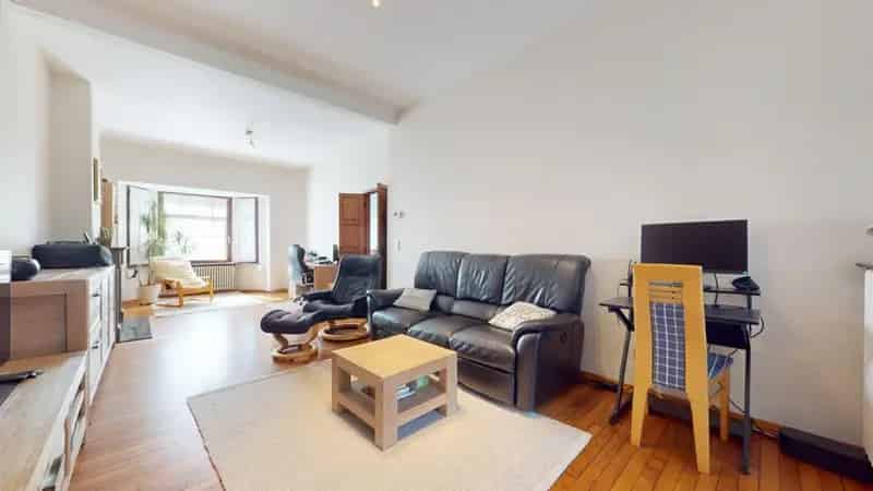 Huis te Woluwe-Saint-Lambert - 250m² - Tuin - Garage