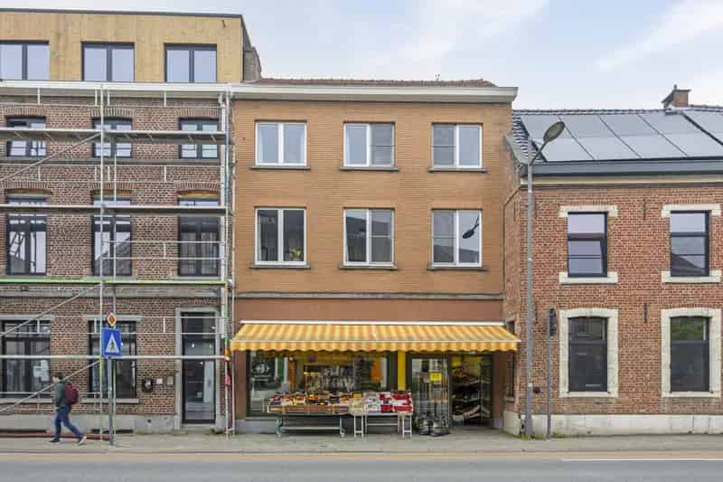 Huis te koop Heverlee: Handelswoonst met 4 slaapkamers
