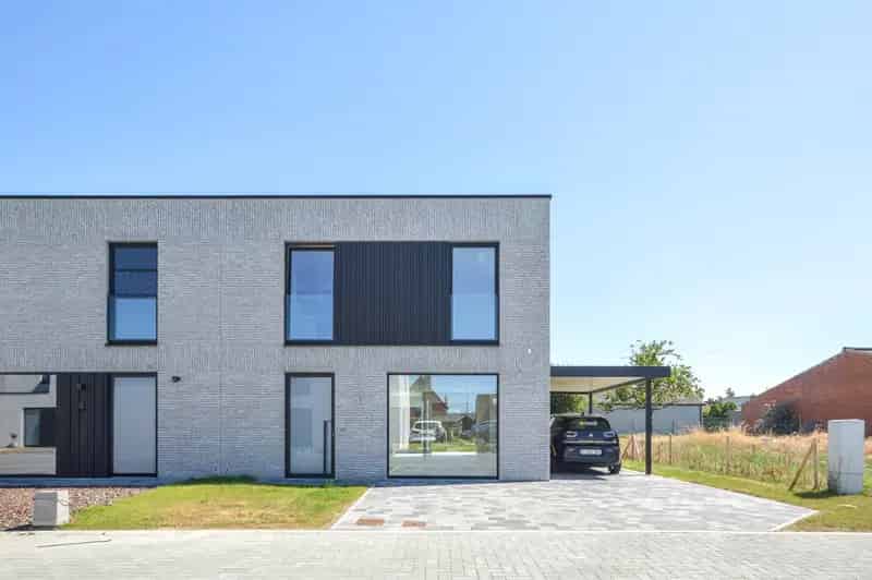 Nieuwbouw 3 Slaapkamers Huis te Huur Roksem