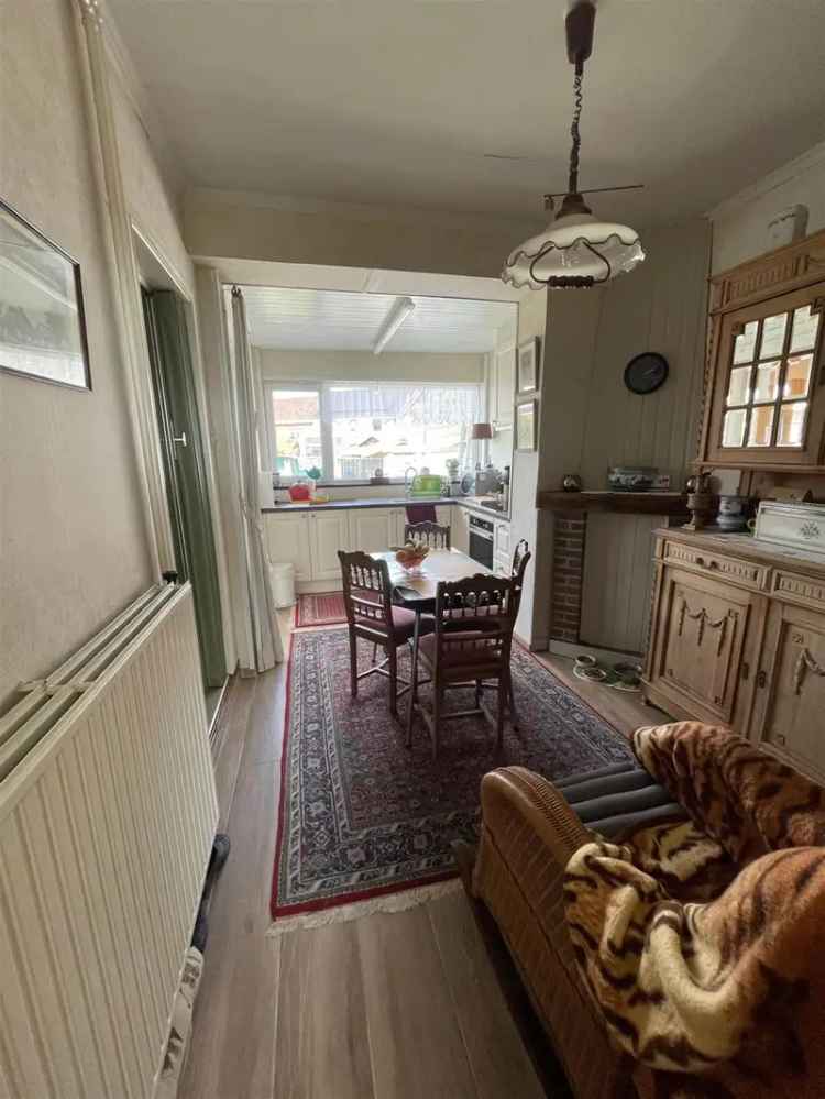 Huis te huur Heers: Gerenoveerde woning met tuin en garage